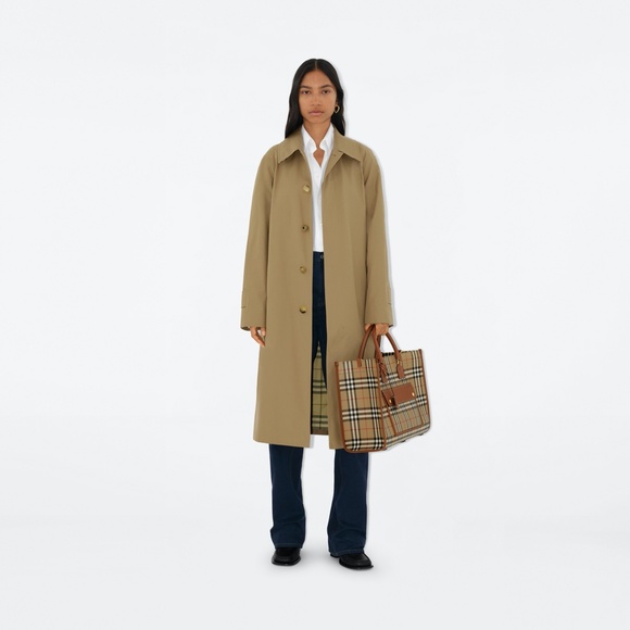 New! BURBERRY Brown House Check Canvas Tote, Iconic Plaid with Leather Handles - Picture 8 of 8